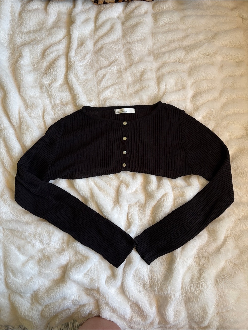 OAK + FORT Black Ribbed Crop Cardigan